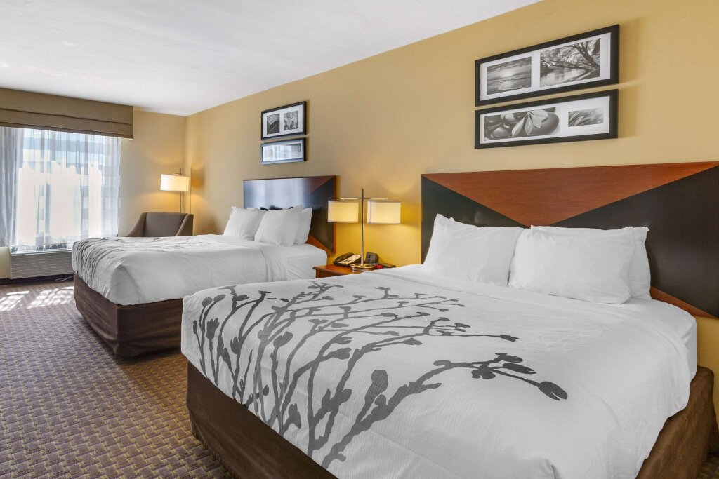 Четырёхместный номер Standard Sleep Inn & Suites Idaho Falls Gateway to Yellowstone