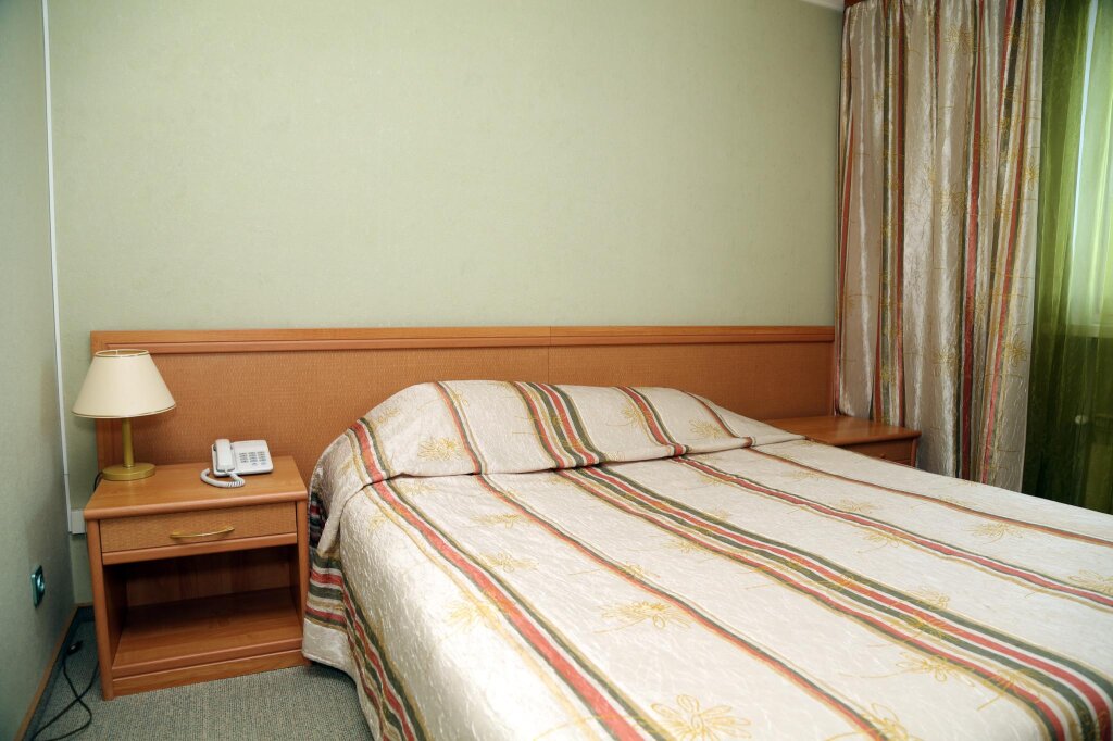 2 Bedrooms Double Suite Povorot Hotel