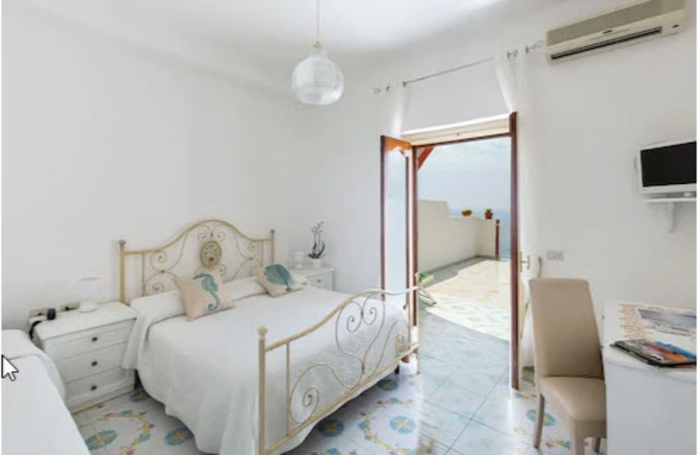 Standard Dreier Zimmer mit Balkon und mit Meerblick Hotel Villa Bellavista