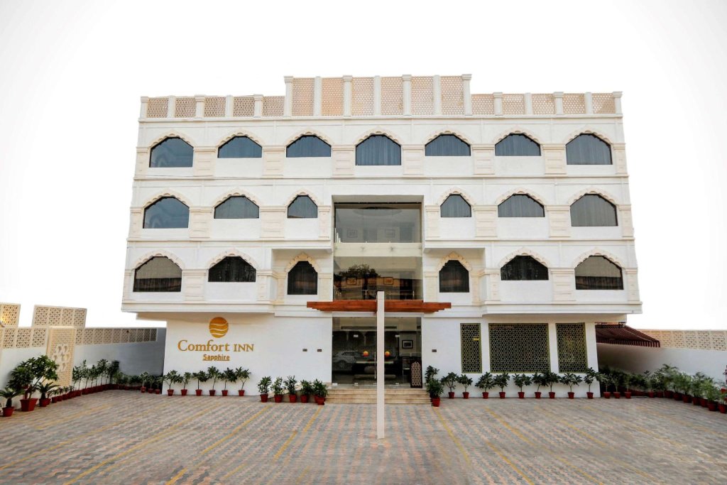 Номер Standard Comfort Inn Sapphire - A Inde Hotel