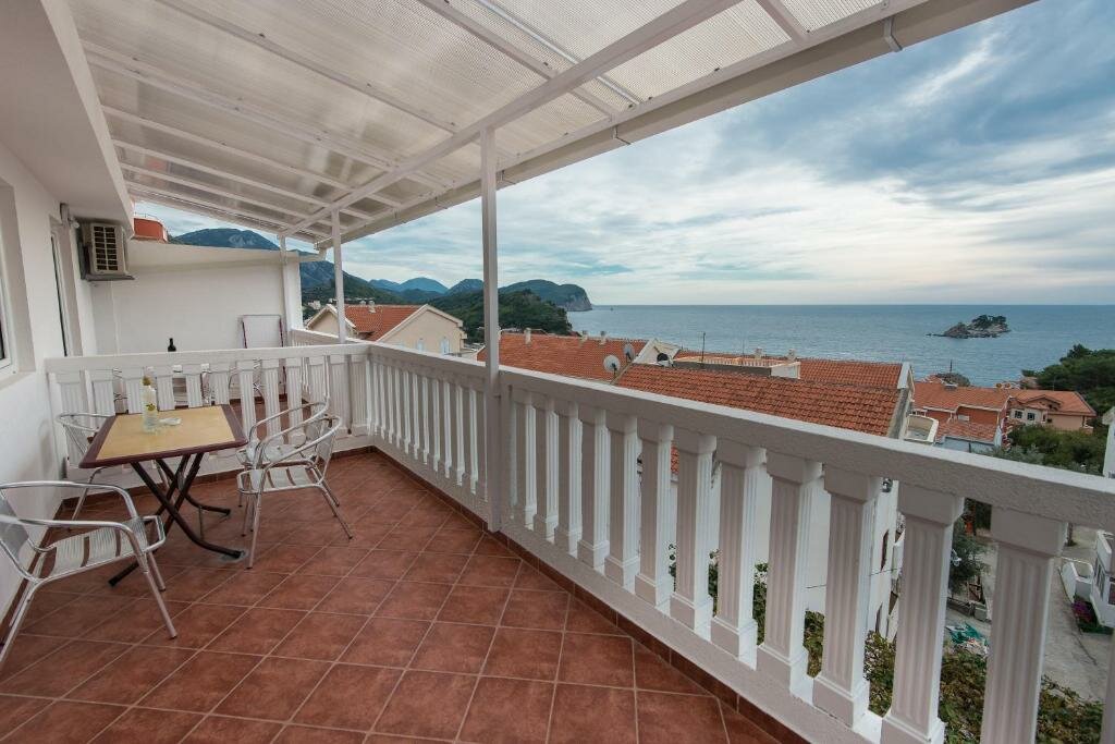 Apartamento 1 dormitorio con balcón y con vista al mar Vila Vukotić