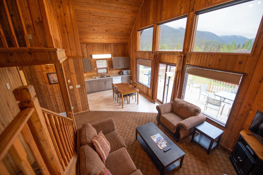 Коттедж с 2 комнатами Banff Gate Mountain Resort