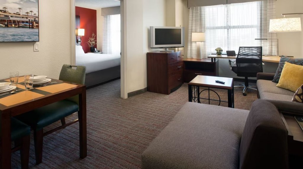 Suite 1 dormitorio Residence Inn by Marriott Irvine John Wayne Airport