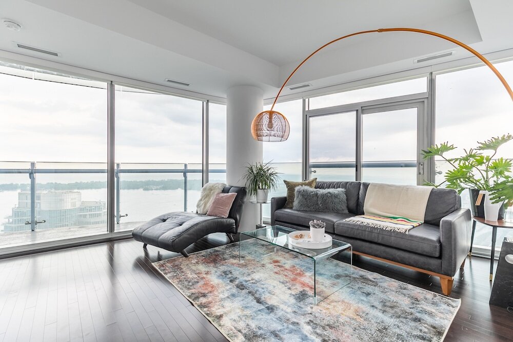 Premium room Sky Home with Stunning View of Toronto and Lake Ontario