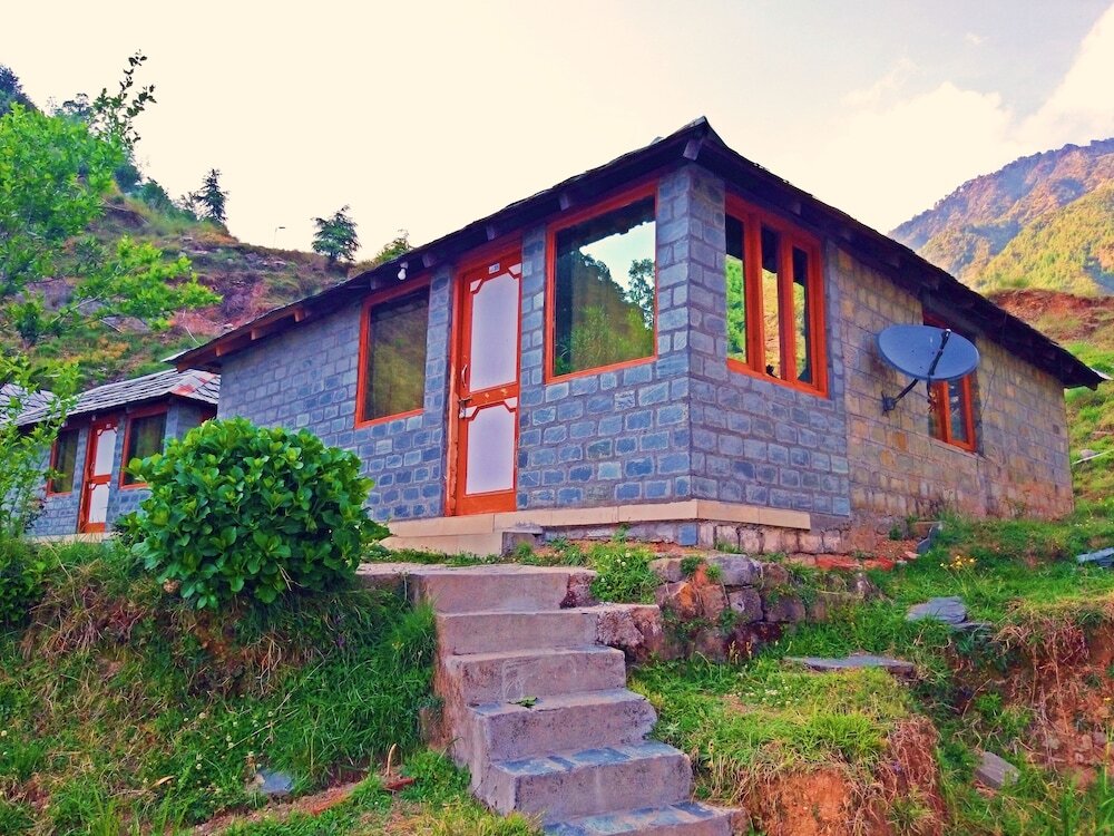 Cottage GenX Great Himalayan Resort
