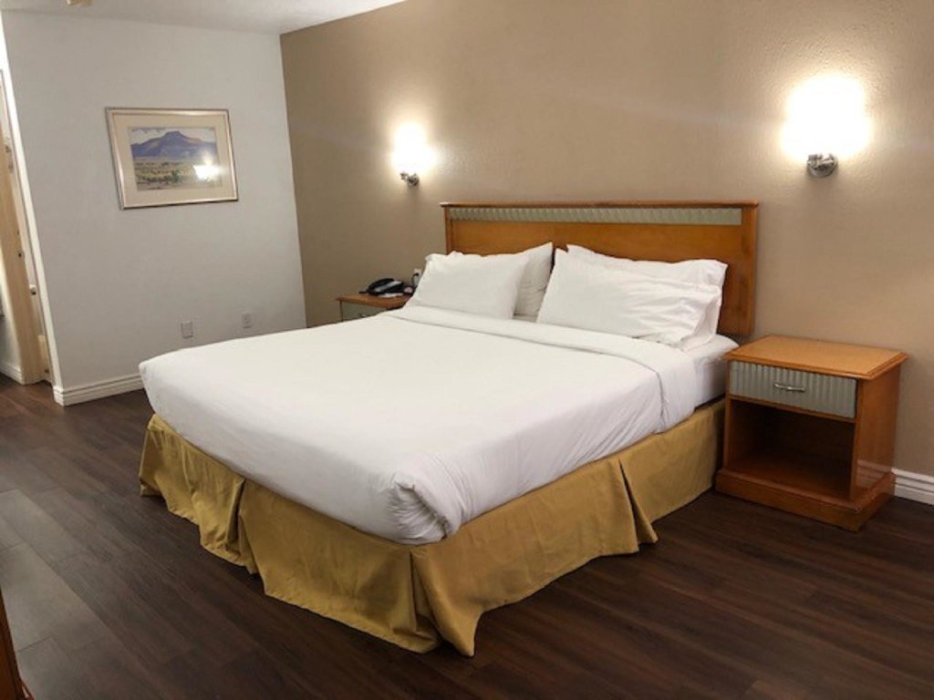 Standard chambre SureStay Plus Hotel