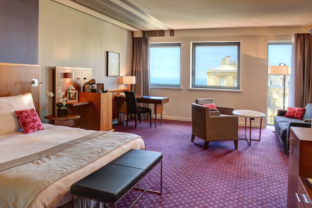 Suite junior con vista al océano Radisson Blu Hotel Biarritz