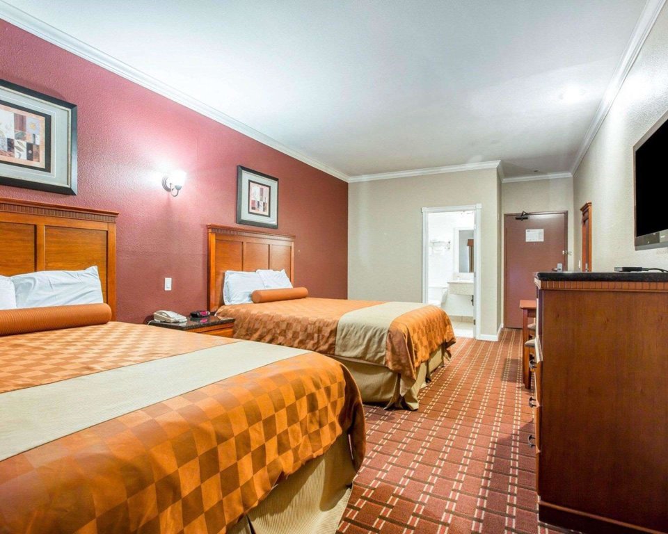 Standard Vierer Zimmer Rodeway Inn & Suites Pasadena