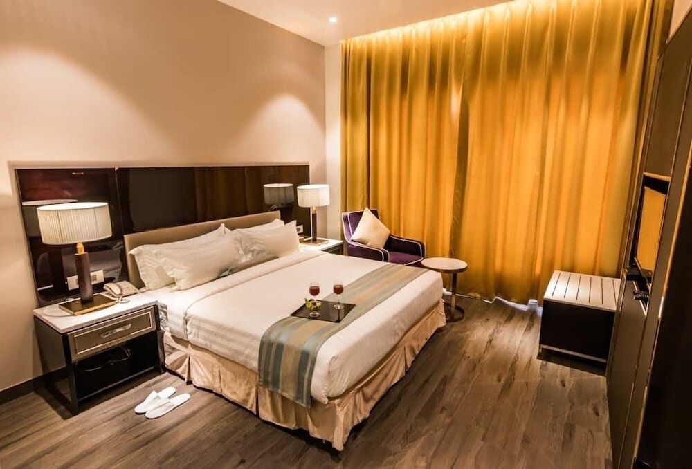 Suite Luxury Amara Gateway Hotel