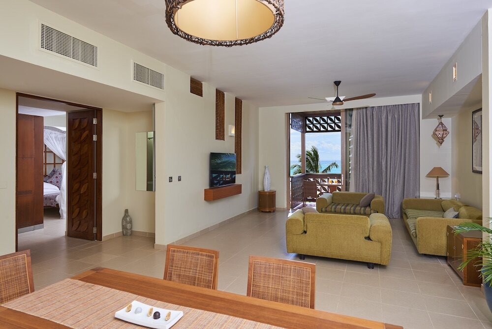 The Level Suite Grand Zanzibar с балконом Melia Zanzibar