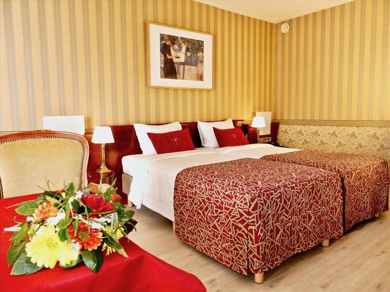 Одноместный номер Standard Golden Tulip Hotel de’ Medici