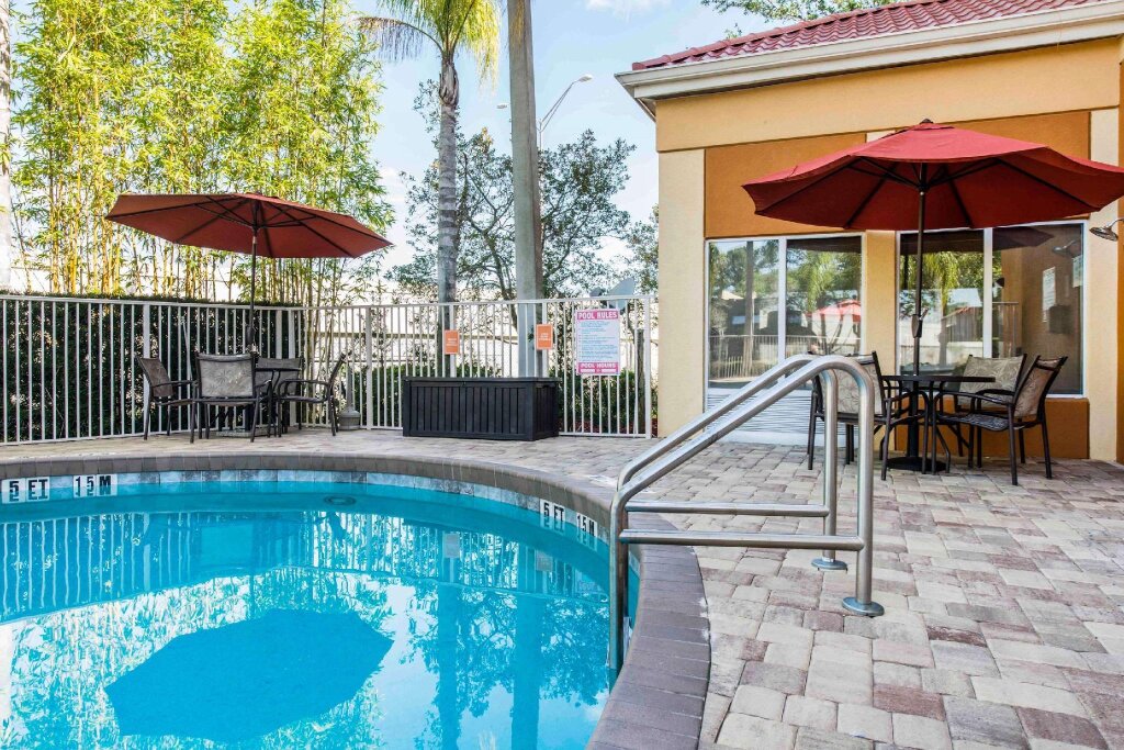 Номер Standard Comfort Inn & Suites Orlando North