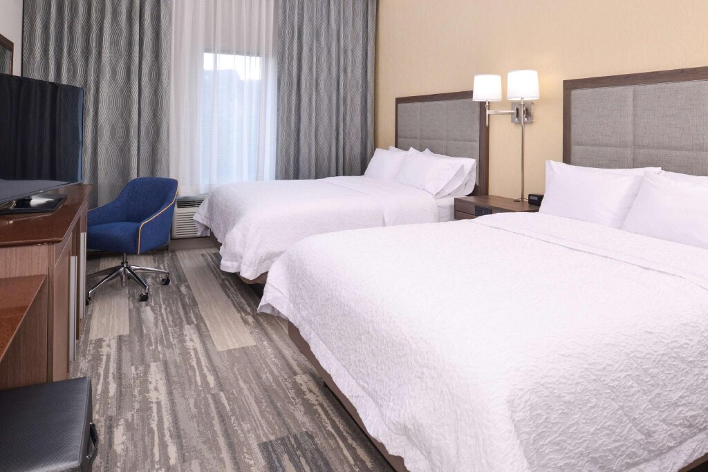 Standard quadruple chambre Hampton Inn & Suites Cincinnati-Mason, Ohio