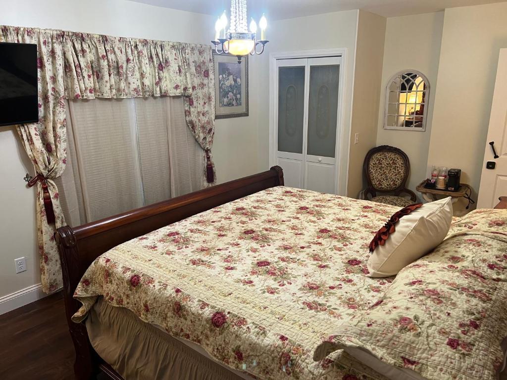 Bed & Breakfast Holland Farmhouse Inn B&B 3* Holland, Michigan (8 ...