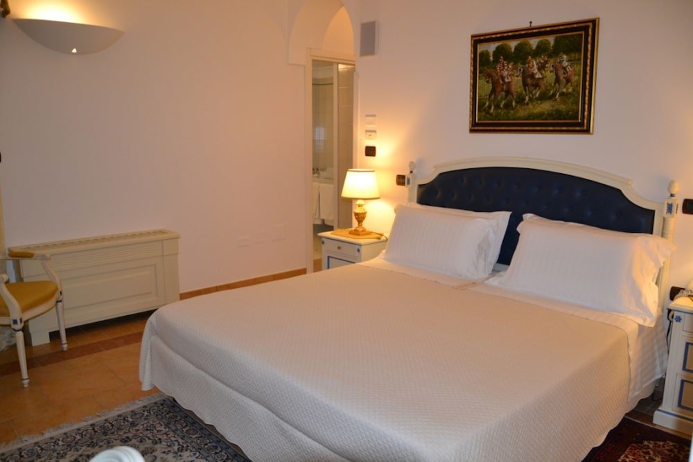 Четырёхместный семейный номер Standard с 2 комнатами Sangiorgio Resort & Spa