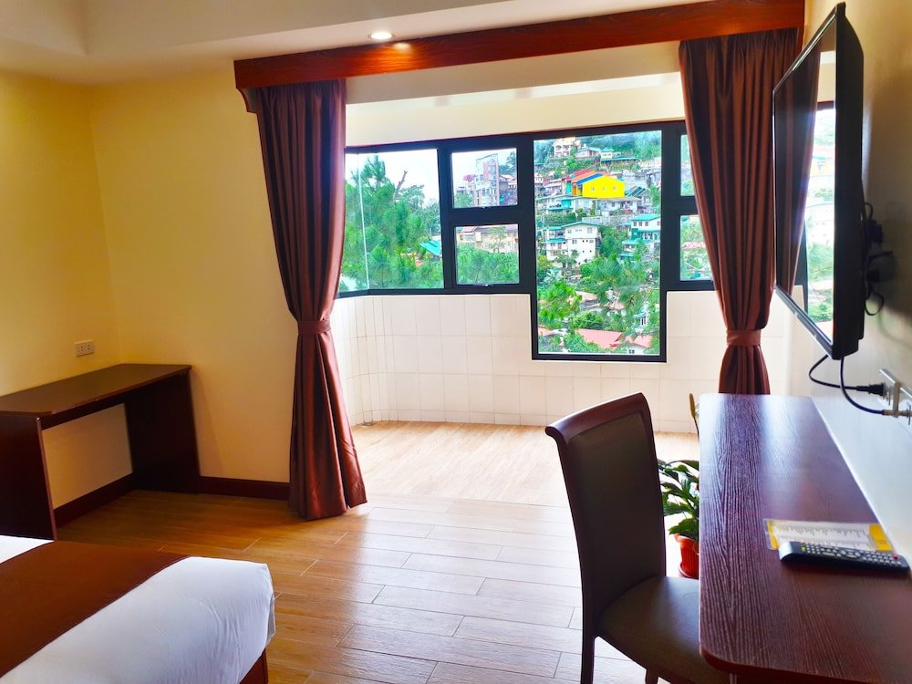 Standard room with balcony and with mountain view 456 Hotel