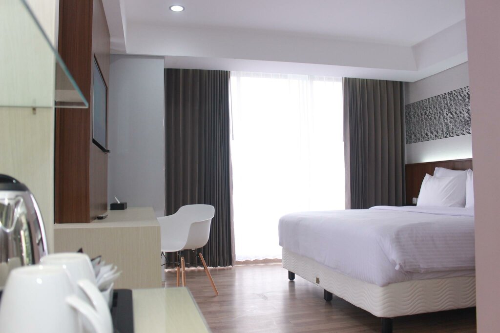 Двухместный номер Deluxe Hotel Ayola Sunrise Mojokerto