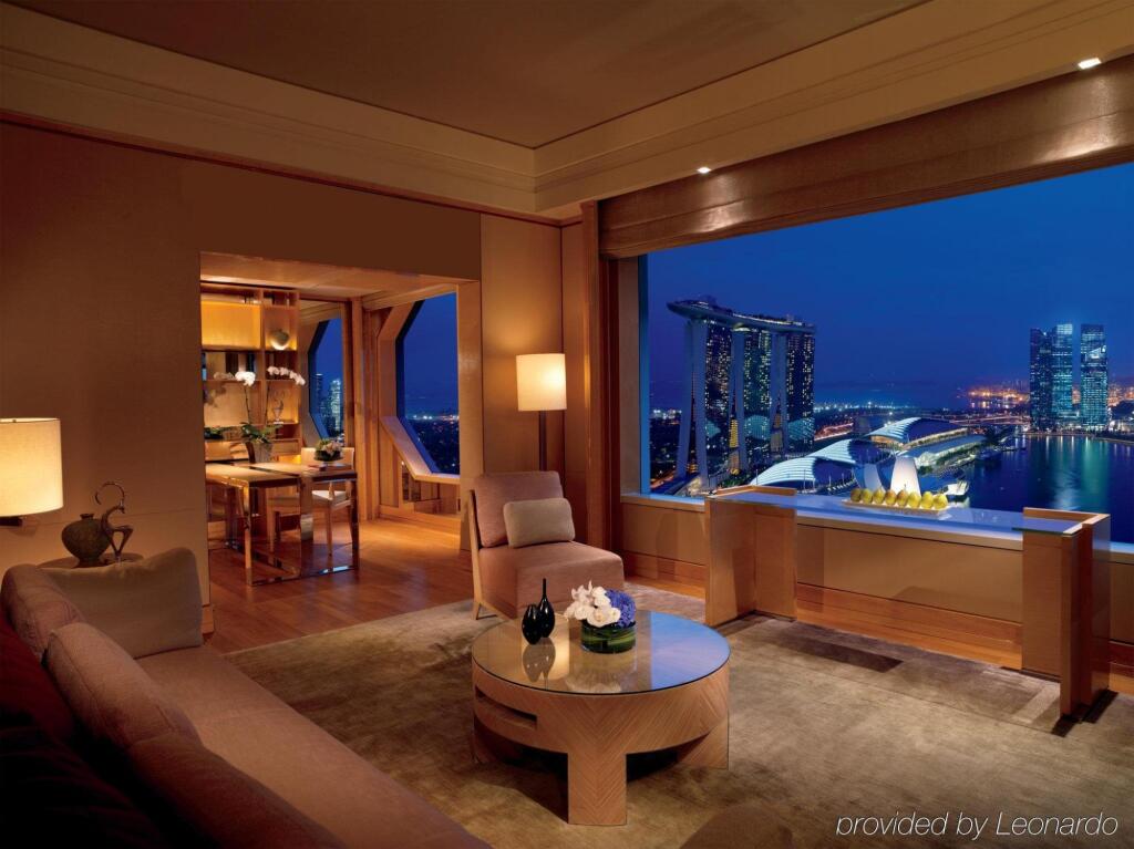 The Ritz-Carlton, Millenia Singapore