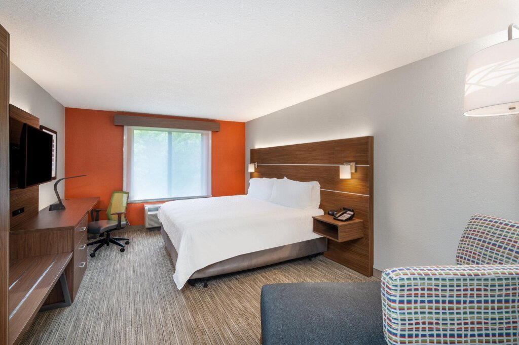 Standard room Holiday Inn Express & Suites Tell City, an IHG Hotel