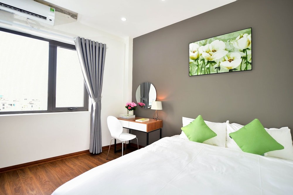 Komfort Apartment Lilyhometel - Cau Giay