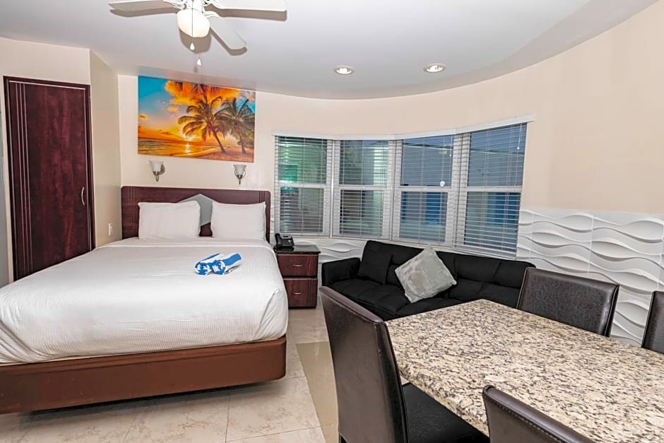 Deluxe Suite Caribbean Resort Suites
