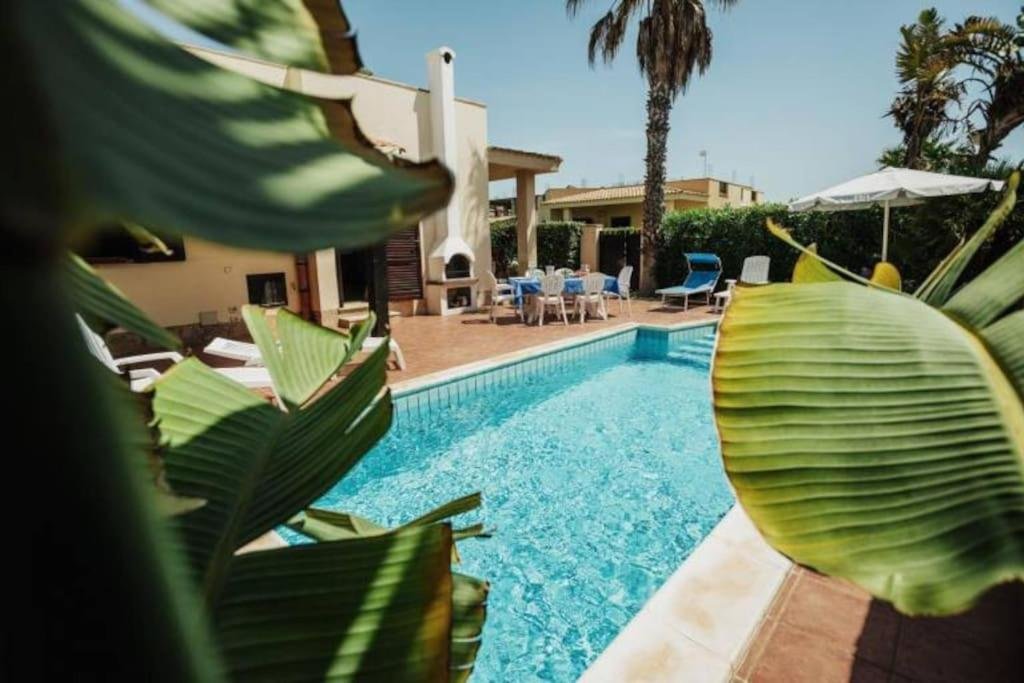 Вилла Villa Sicilypool with exclusive private pool only 50m from the beach