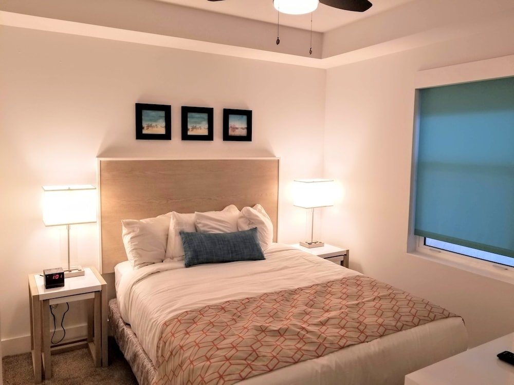 Standard Zimmer 3 Zimmer Penthouse mit Balkon und mit Blick auf die Bucht Provident Oceana Beachfront Suites