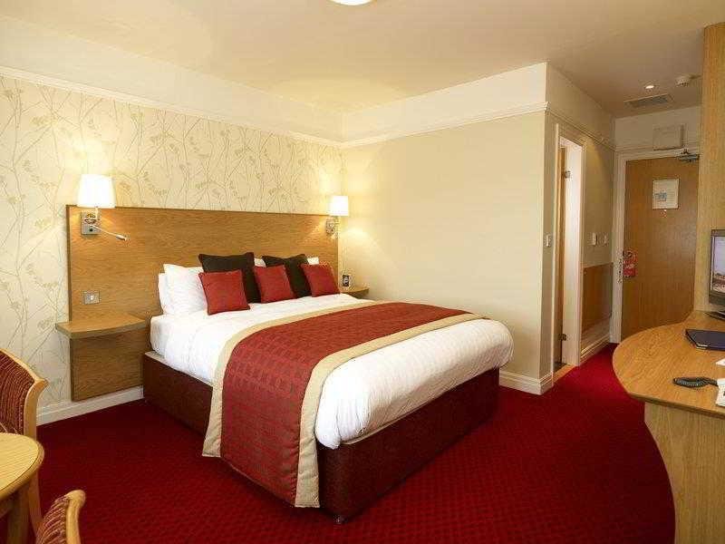 Standard Double room Best Western Plus Milford Hotel