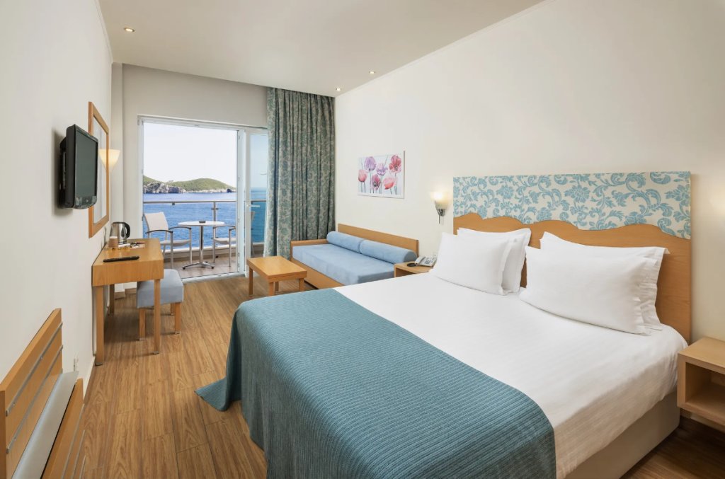 Номер Superior с видом на море Akrotiri Beach Resort Hotel