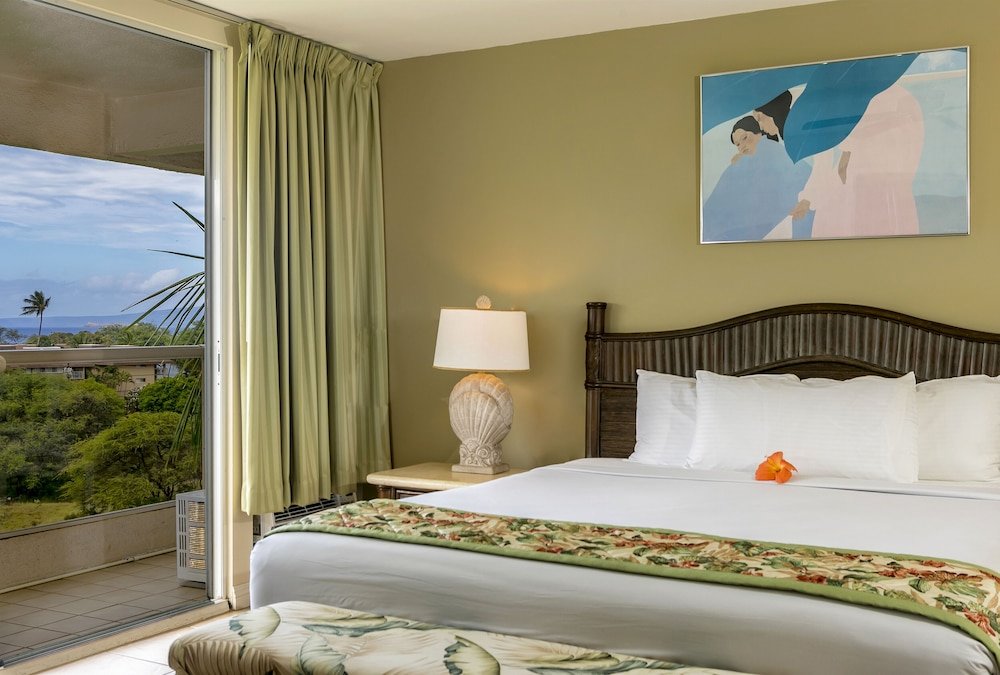 Номер Standard c 1 комнатой с частичным видом на океан Maui Banyan