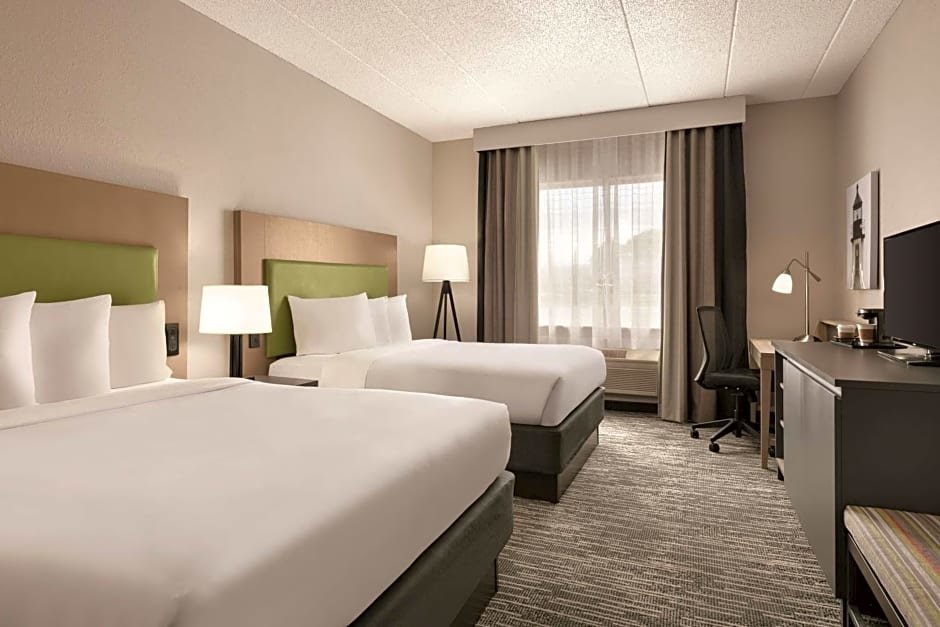 Standard quadruple chambre Country Inn & Suites by Radisson, Port Clinton, OH