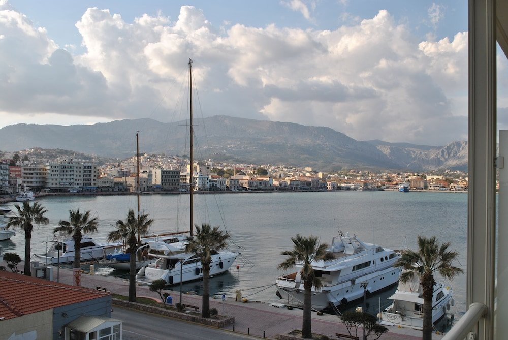 Номер Superior с балконом и с видом на город Chios Chandris Hotel
