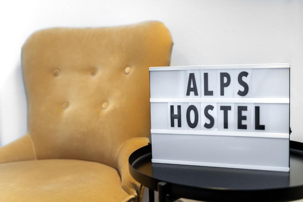 Двухместный номер Economy Alps Hostel
