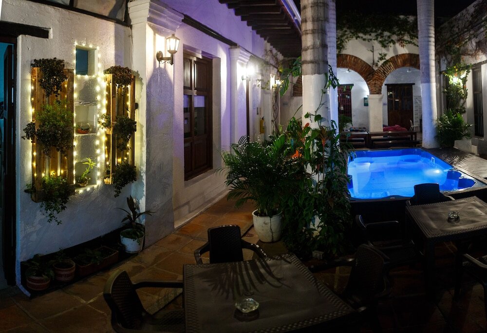 Luxus Zimmer Aroha Villana Hostel