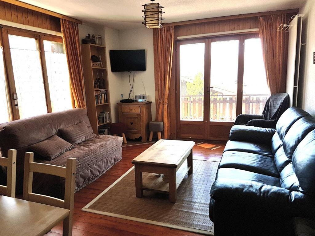Appartamento 1 camera da letto con balcone Iris CONFORTABLE & PLEASANT apartments by Alpvision Résidences