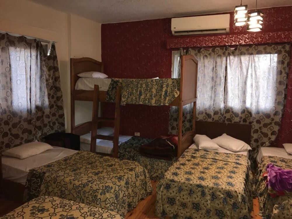 Cama en dormitorio compartido New Marina Hostel