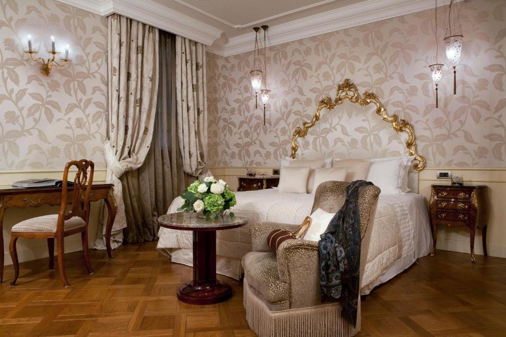 Двухместный номер Deluxe Baglioni Hotel Luna - The Leading Hotels of the World