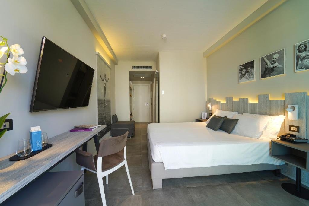 Standard Double room with city view Nautilus Family Hotel