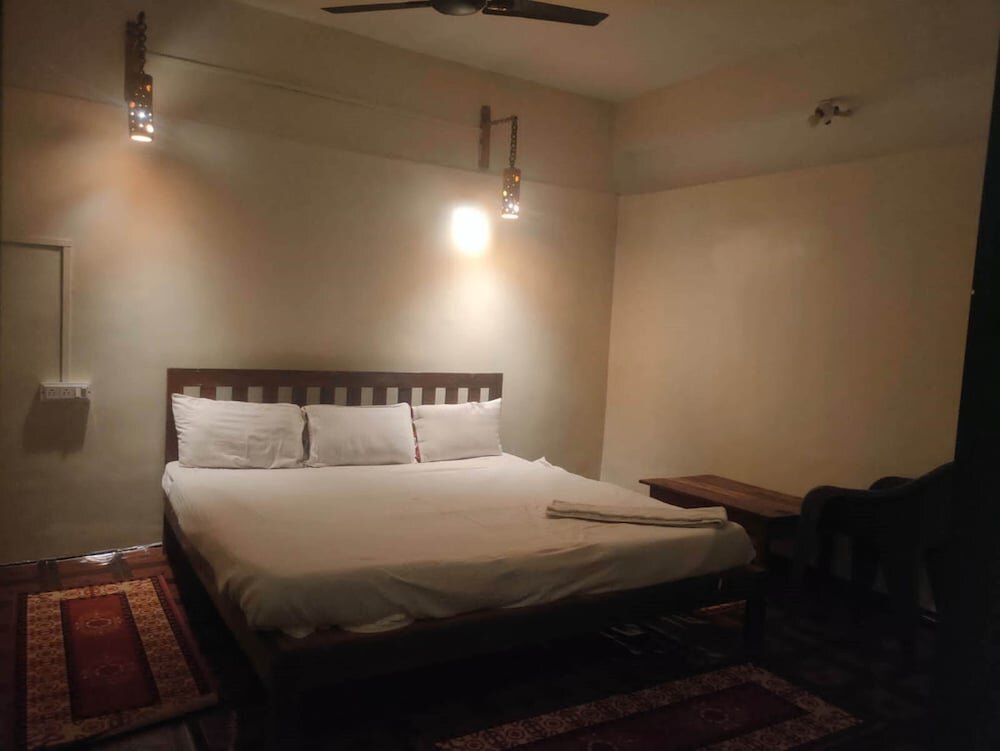 Standard room Istaqbal Hotel Mukki