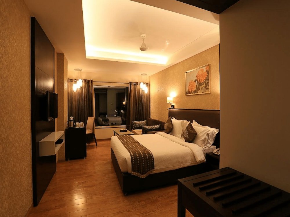 Suite Nandan Kanan-M Square Hotels and Resorts