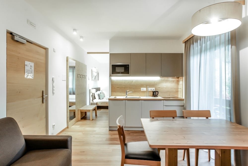 Apartment Appartement Suites Berna