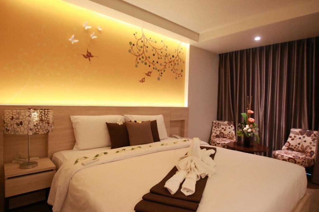 Двухместный номер Superior с видом на город Levana Pattaya Hotel - SHA Extra Plus