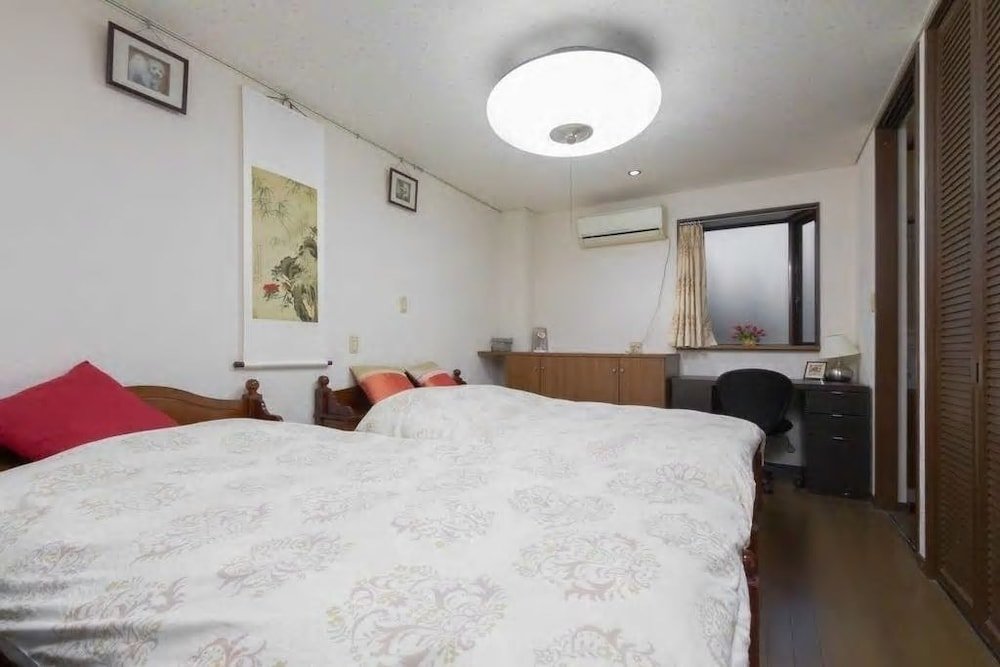 Standard Zimmer Osaka Nakayama Guesthouse