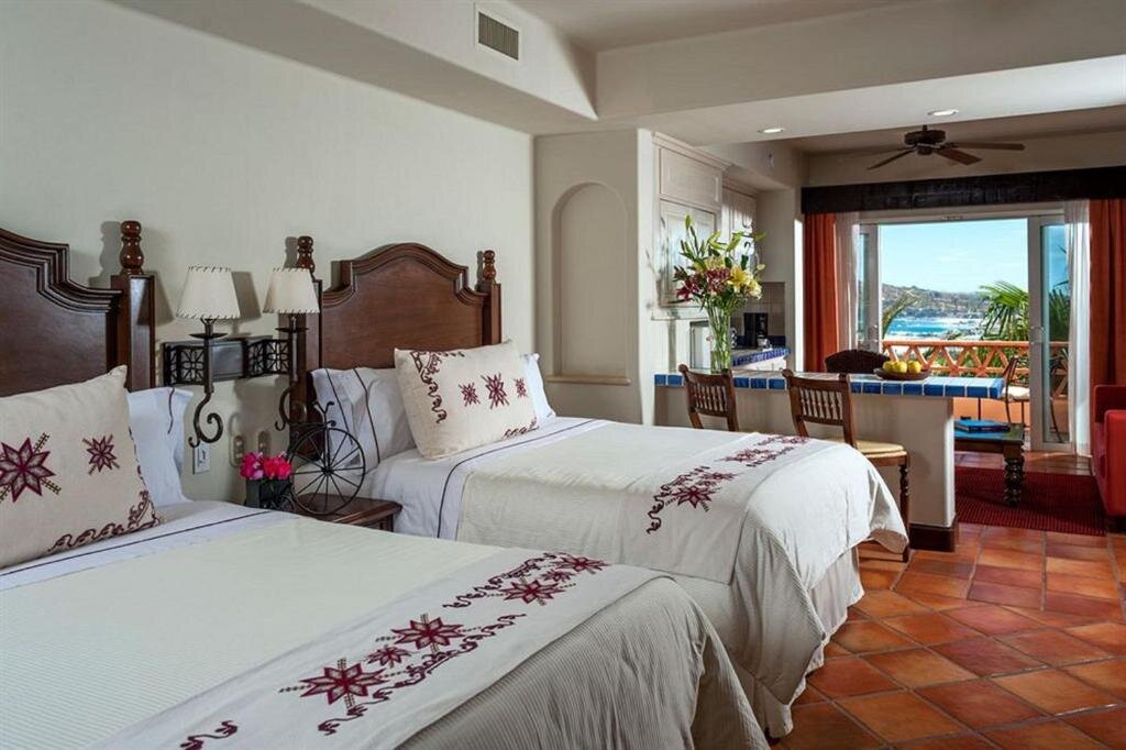 Полулюкс Suites at Hacienda Del Mar Resort Los Cabos