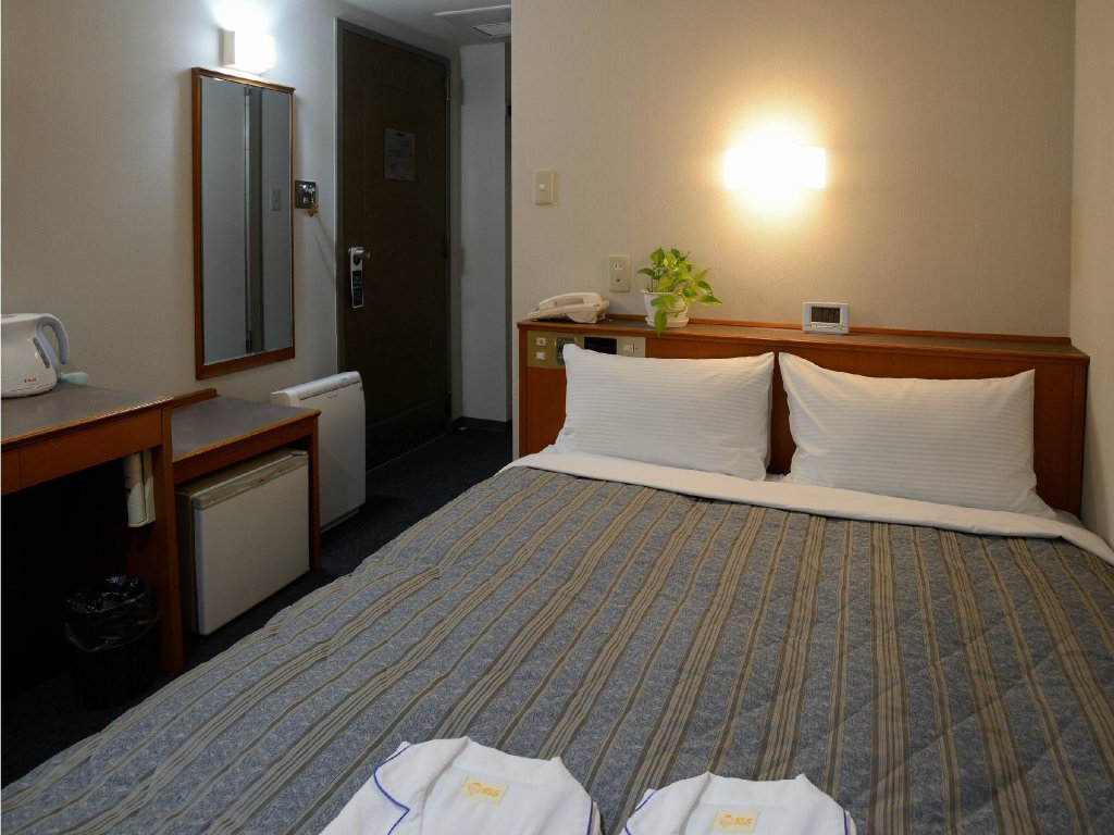 Standard Doppel Zimmer Fukuyama Station Inn
