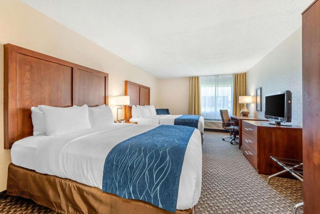 Двухместный номер Standard Comfort Inn & Suites near Route 66 Award Winning Gold Hotel 2021