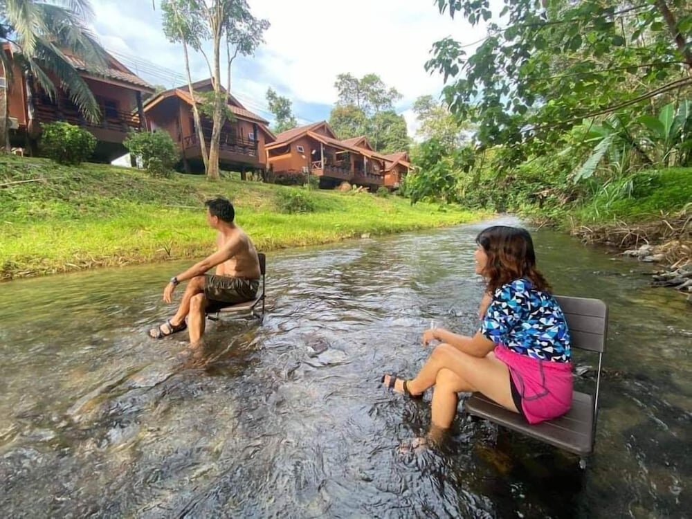 Bungalow avec balcon Khaosok Rainforest Resort