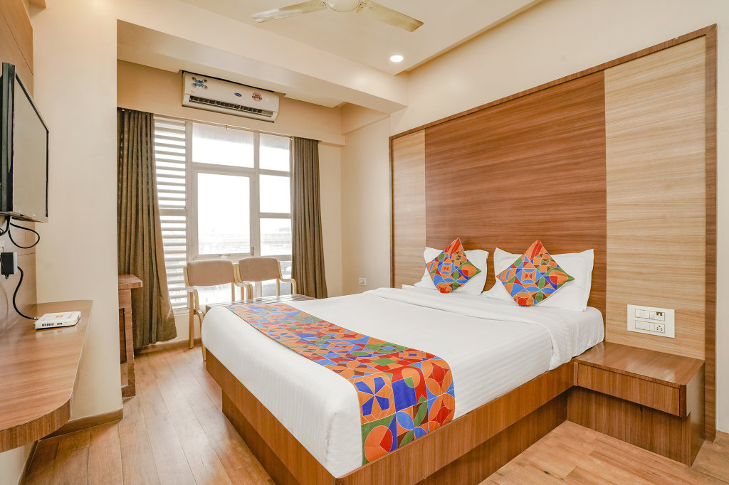 Habitación Premium FabHotel Mahadev Residency