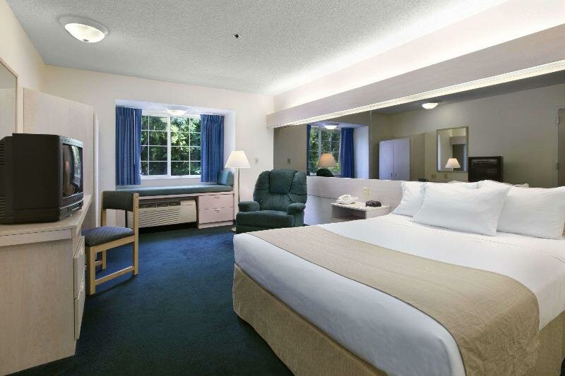 Номер Standard Microtel Inn & Suites by Wyndham Palm Coast I-95