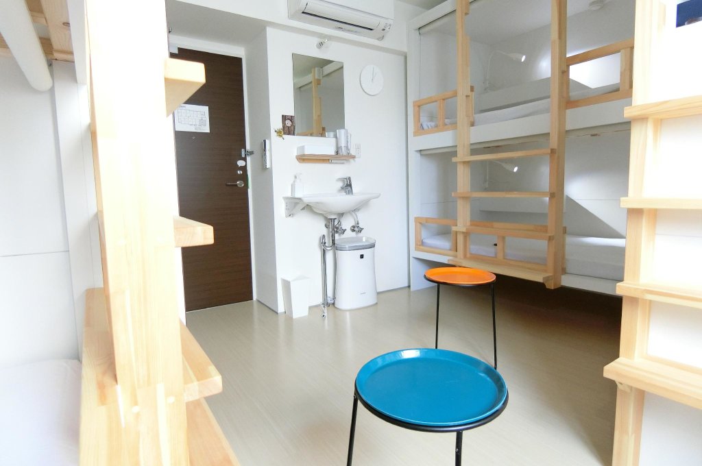 Кровать в общем номере (женский номер) plat hostel keikyu sapporo sky